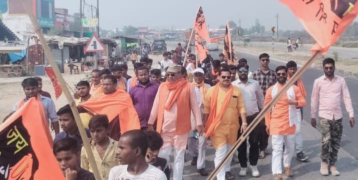 Sanatan lovers took out saffron yatra