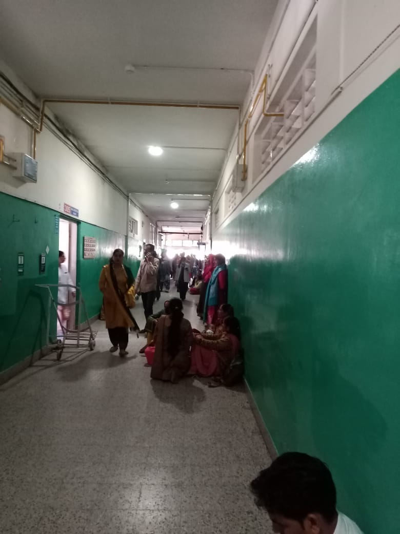 Medical college in name, not even bench available for attendants