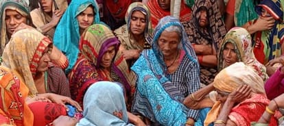 Farmer's death under suspicious circumstances, discussion about suicide