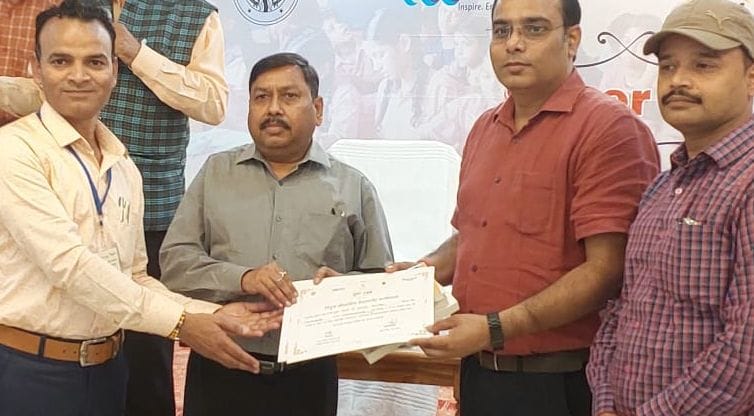 BEO honored on selection of Block Jalalabad