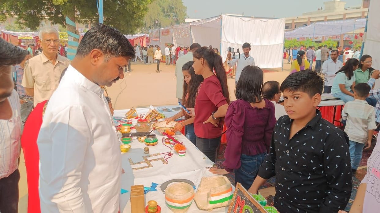 50 stalls set up in Swadeshi fair to promote small entrepreneurs