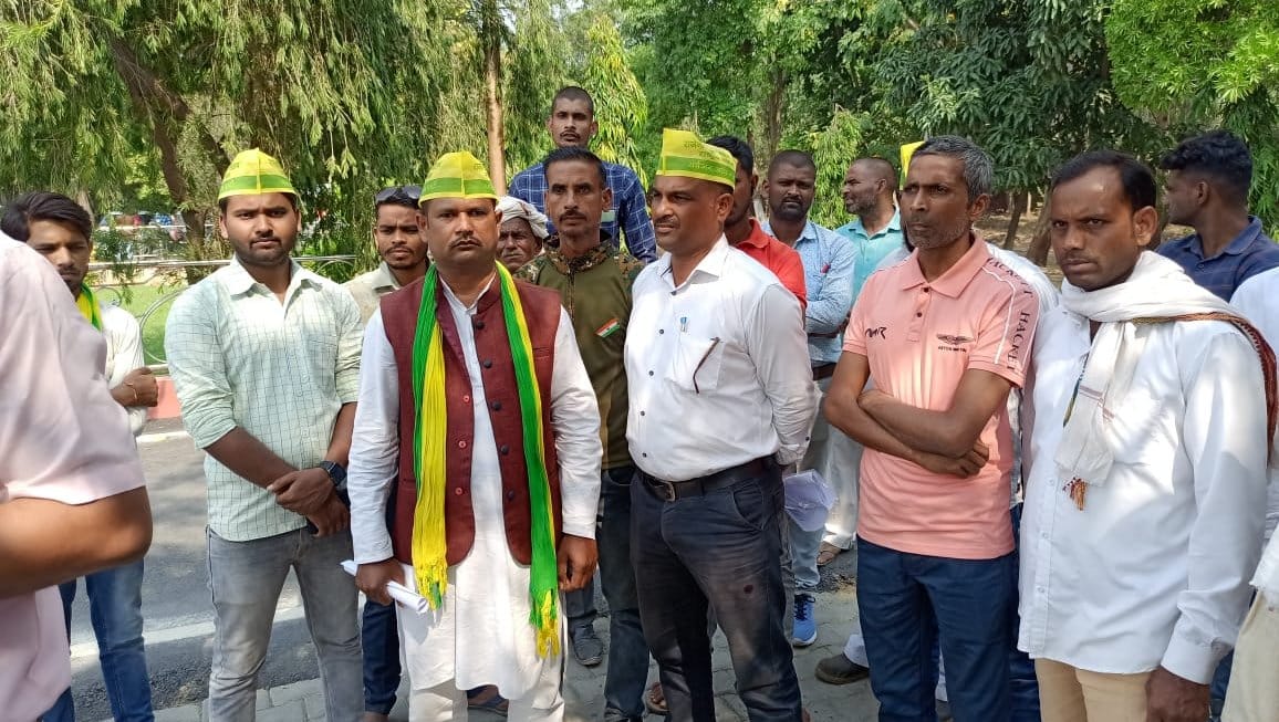 Villagers submitted memorandum to DM