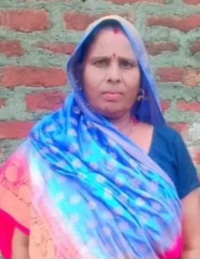 Woman dies due to electric shock while putting clothes on wire