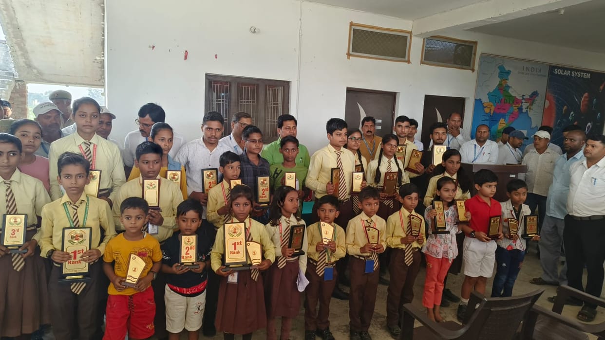 Tehsildar honored meritorious students