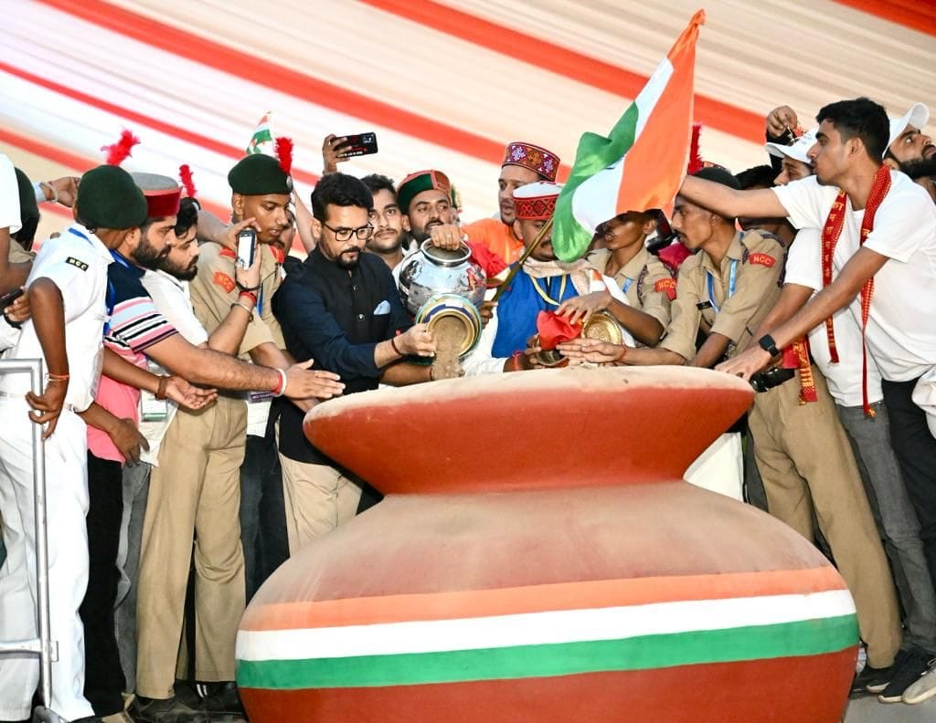 Delhi echoed with patriotic slogans of Himachali youth on the path of duty.