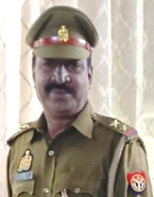 Sub Inspector of Budhana Kotwali found dead in the room