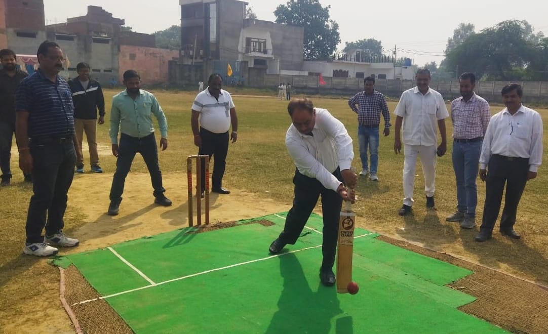 Aligarh and Hathras teams will clash in the final