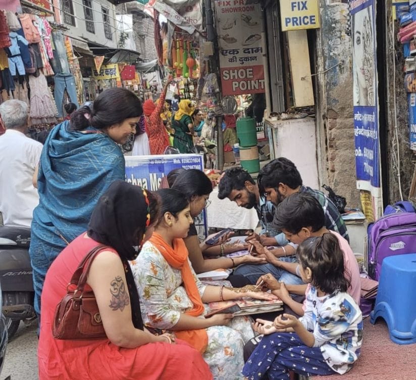 Women did a lot of shopping, the market was buzzing