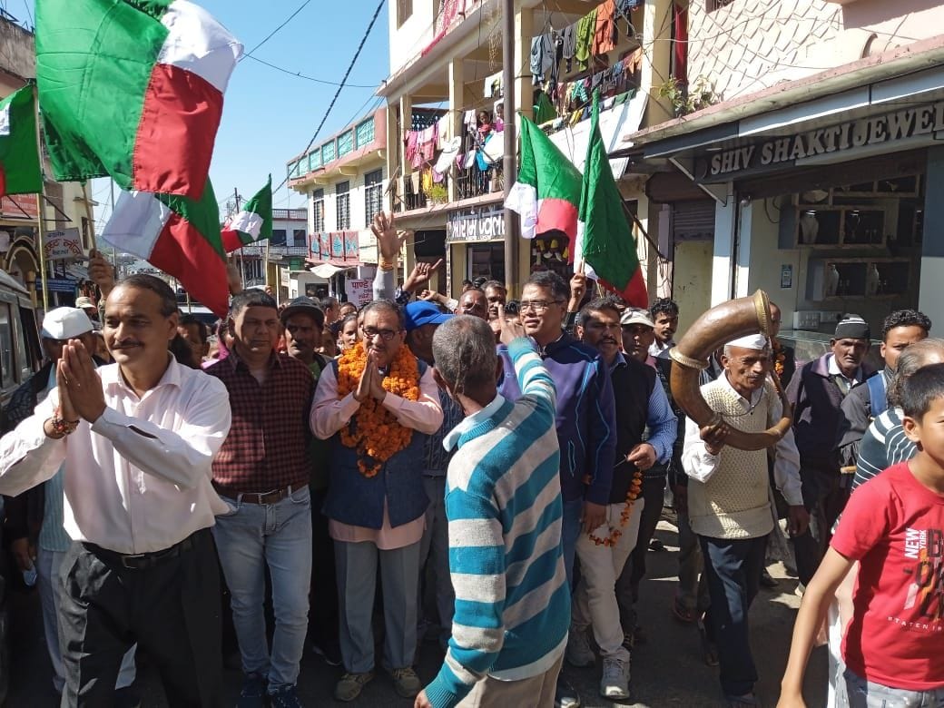 Government has no policy for the development of the hill state: Kathait