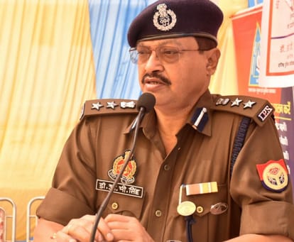 Awareness rally held on the first day of traffic month