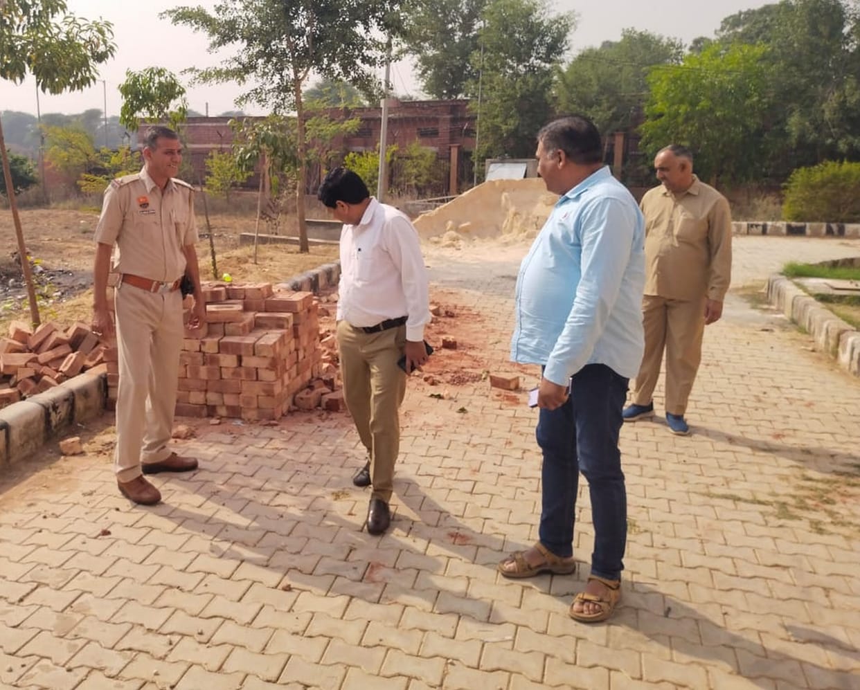 Forest department employees found missing along with attendance register during SDM inspection