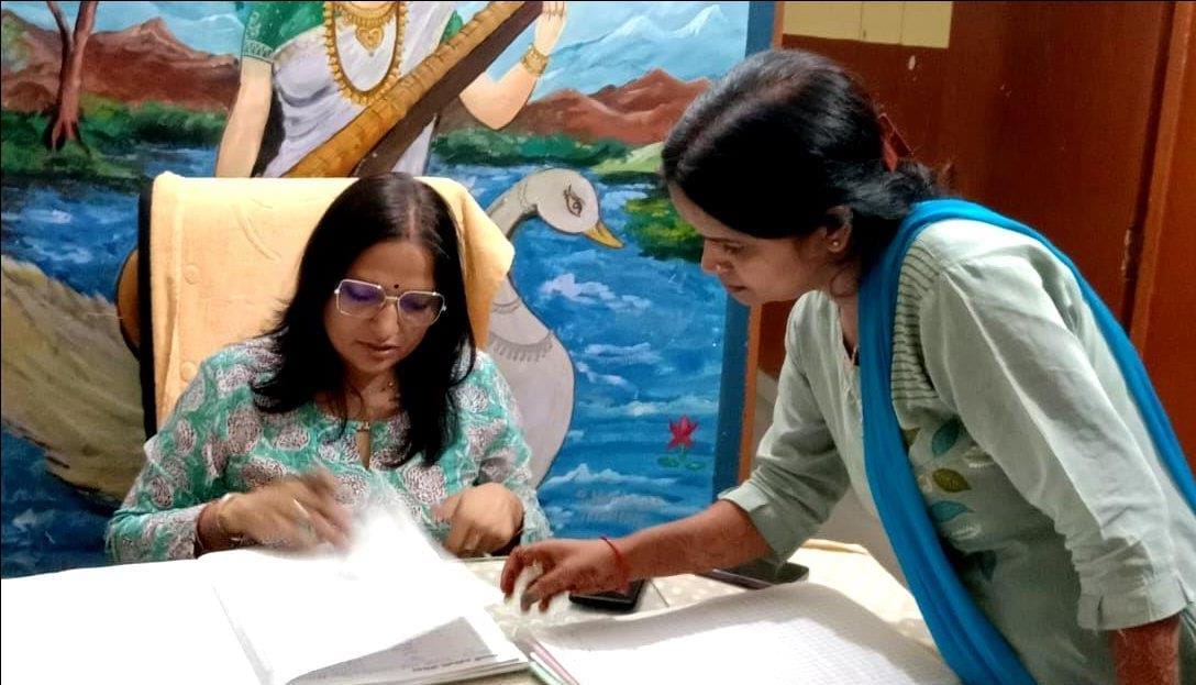 Warden, teachers and security personnel from Kasturba Gandhi Vidyalaya