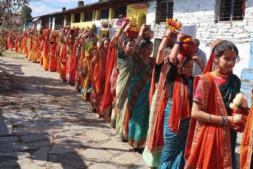 Bhagwat Katha started with Kalash Yatra in Maharudra Mahadev Temple.
