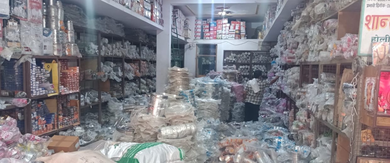 Hathras utensils will clink in the districts of Purvanchal on Dhanteras