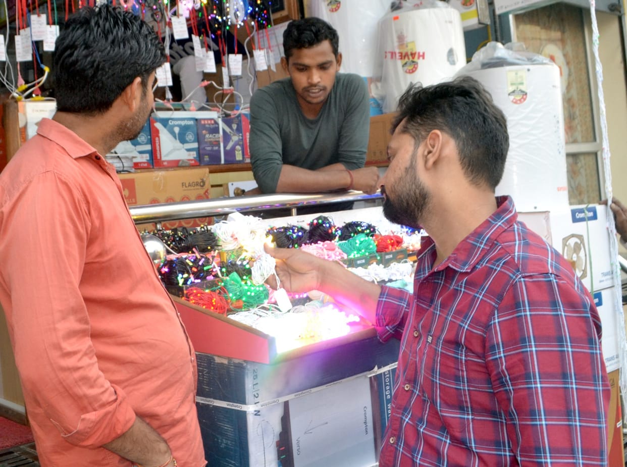 Electronics shops decorated before Diwali, enthusiasm among people