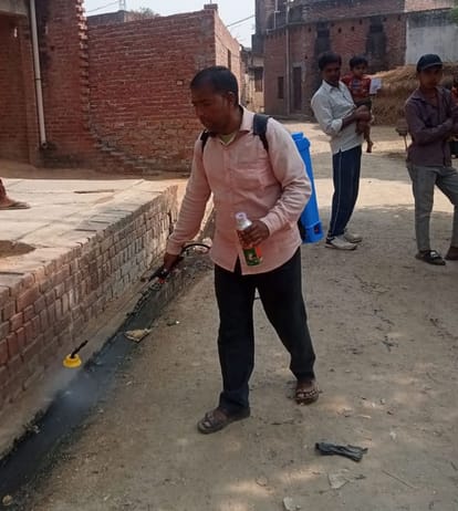 Two more people including a woman died due to fever, 17 new dengue patients found