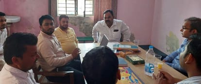 Allegations of illegal extortion were leveled in front of the team that arrived to investigate.