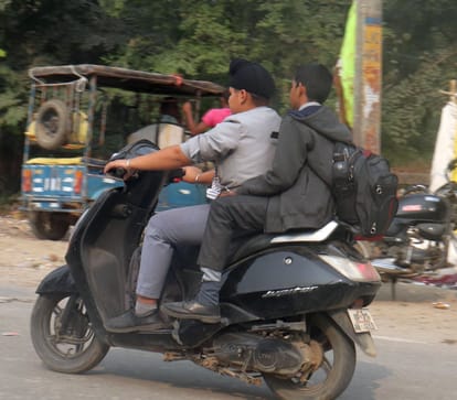 Only 258 vans and buses are registered in the name of school, hundreds are running on the road.