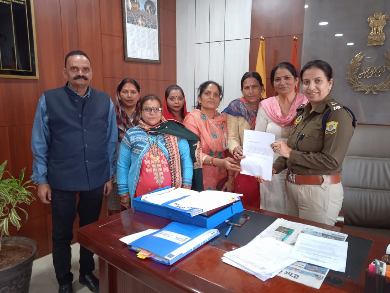 Demand letter handed over to SP for strict action against drug dealers