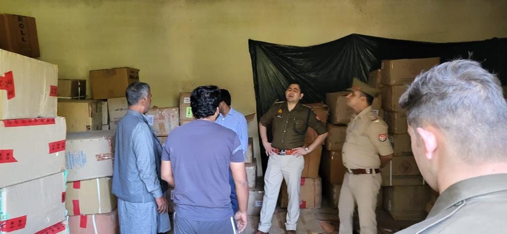 District on a heap of gunpowder, firecrackers stored here