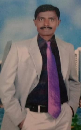 A young man who was going to earn was killed by hitting a brick on his head, his body was thrown.