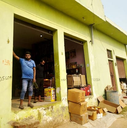 Fireworks market, business happening near the population