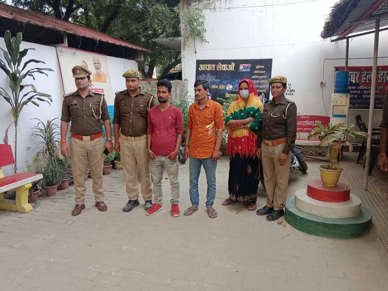 Three brokers caught from Kushinagar District Hospital