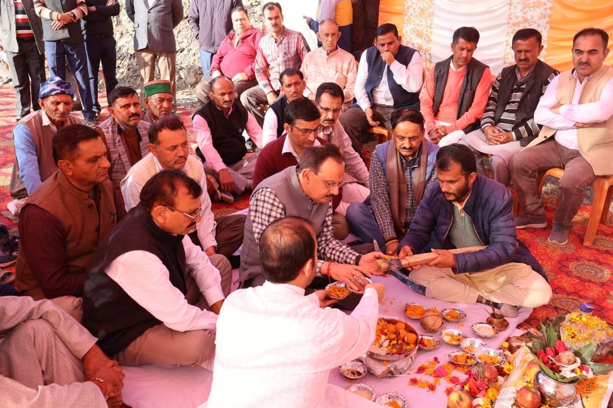 16 crore rupees will spent on mini sachivaalya silai