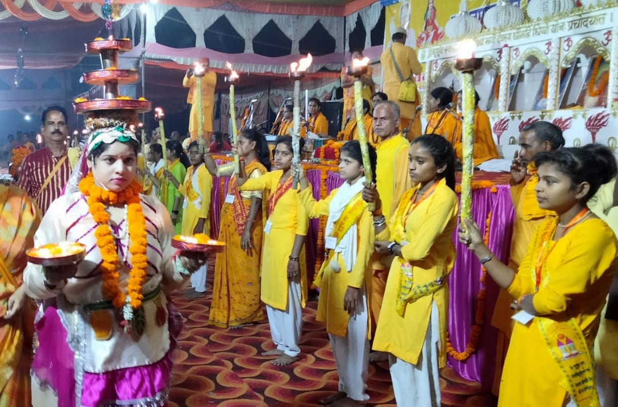 Conclusion of 108 Kundiya Gayatri Mahayagya