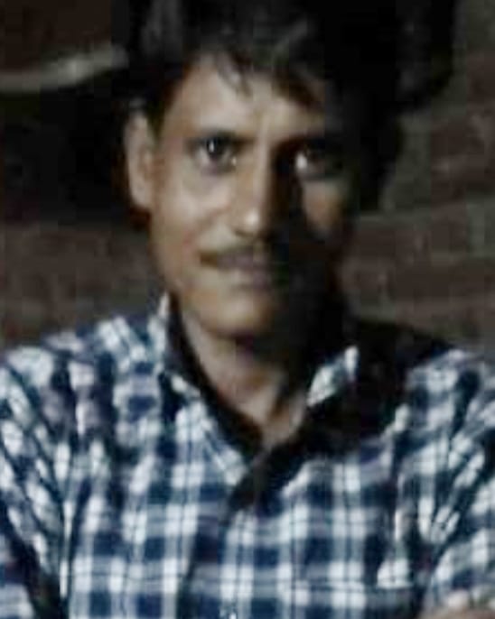 Mini truck driver crushed by dumper over minor dispute, dies