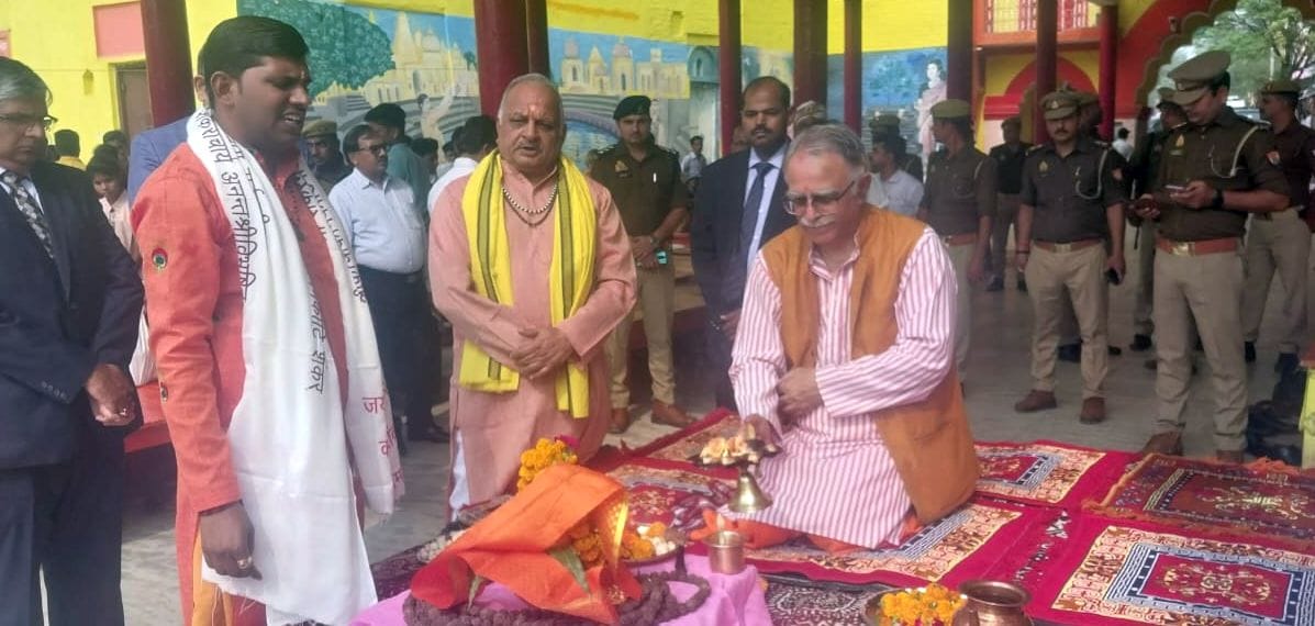 Supreme Court judge reached Naimisharanya, took blessings of mother Lalita Devi