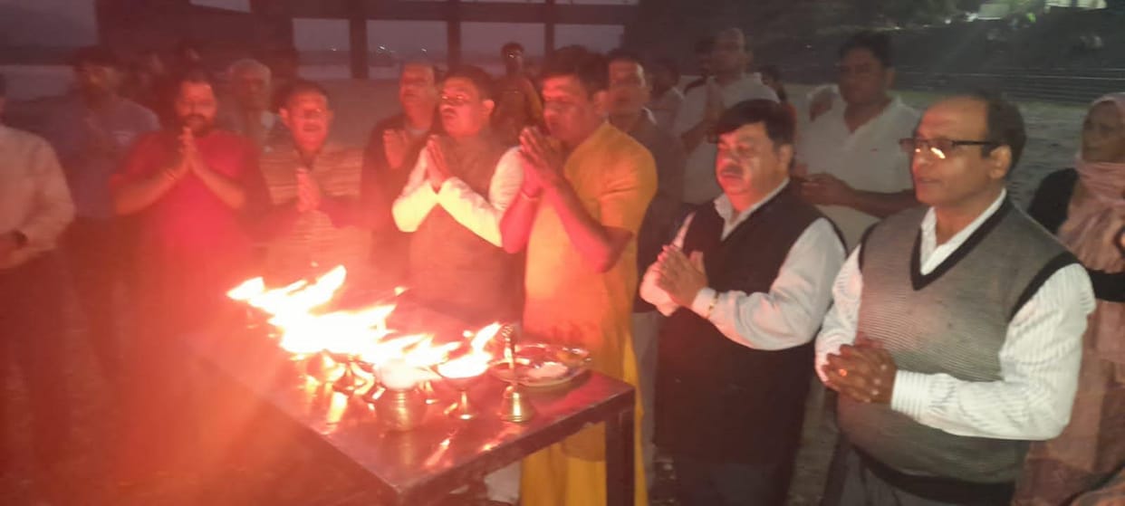 jagannath seva trust organised yamuna aarti