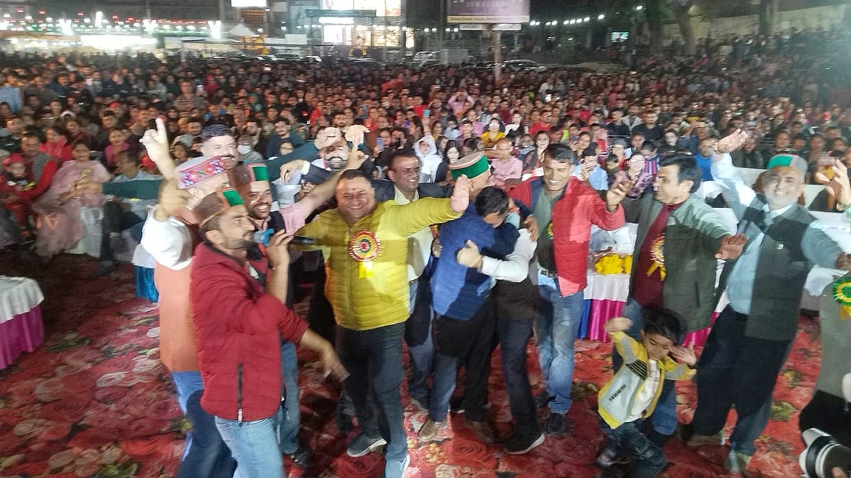 sirmauri night organised in himachal lokutsav
