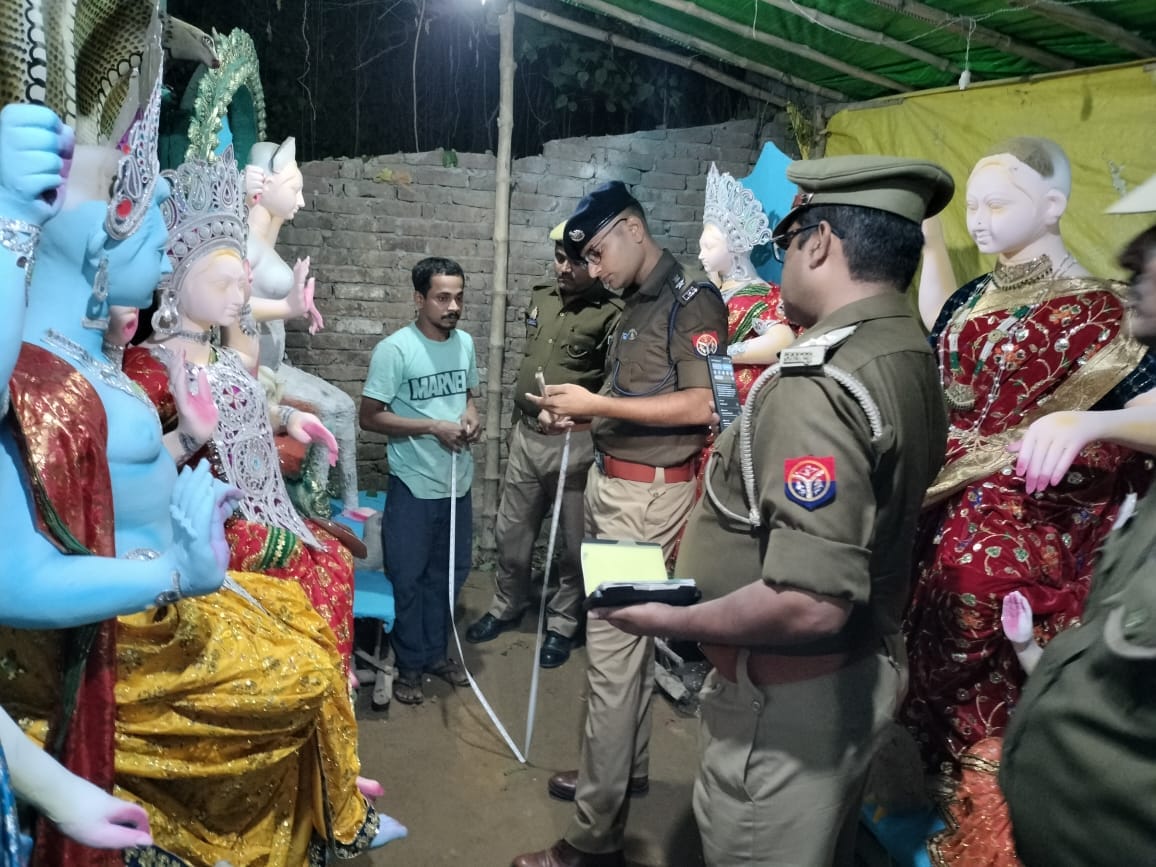 SP talked to sculptors, took information