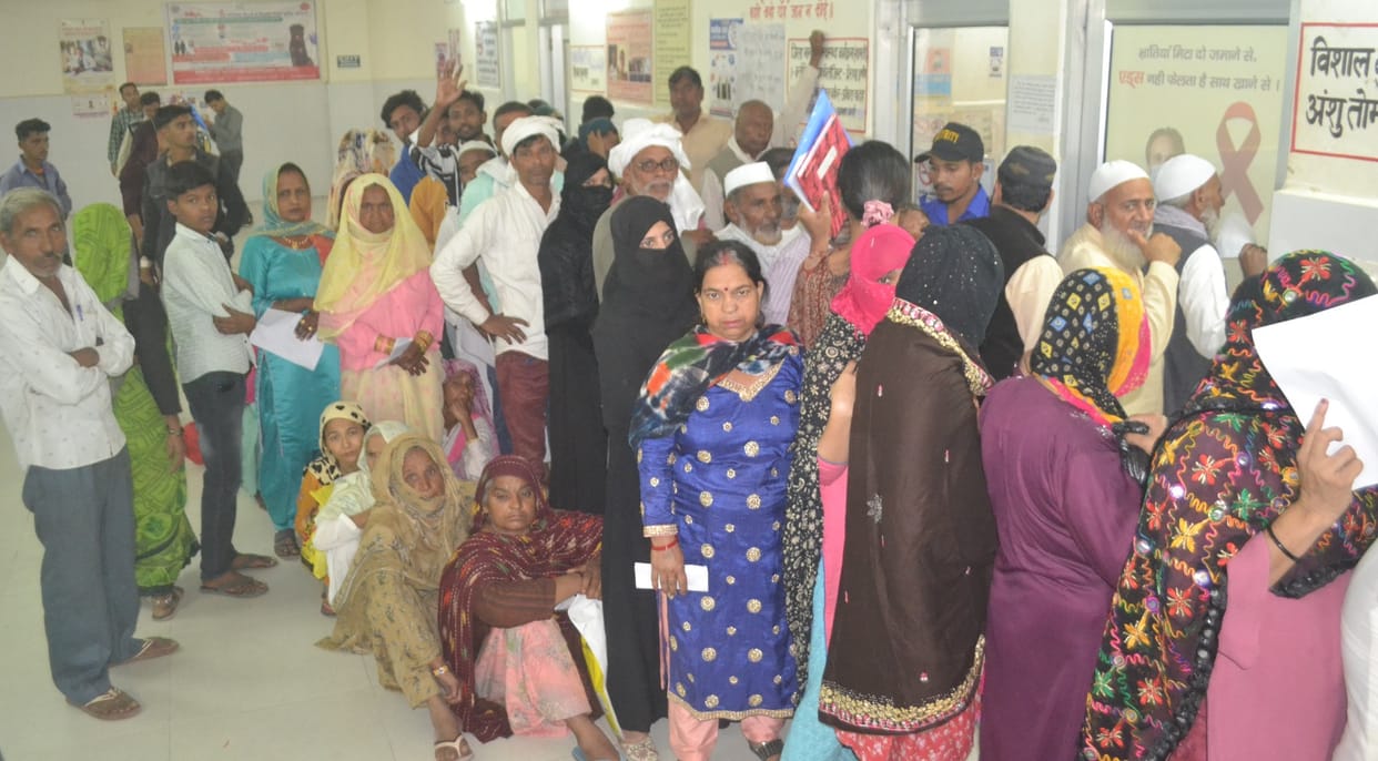 Chikungunya outbreak after dengue and viral, crowd in hospitals