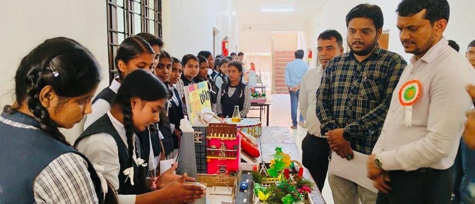 Children presented models in science exhibition