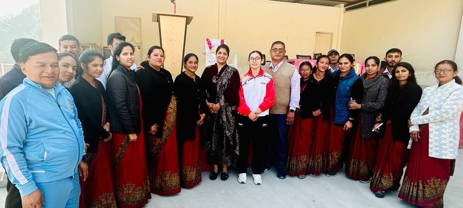 Junior Asian Boxing gold medalist Nikita honored
