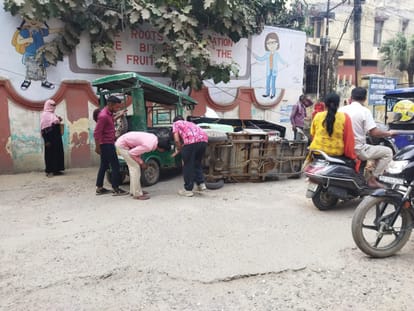 Roads were dug up and jammed.