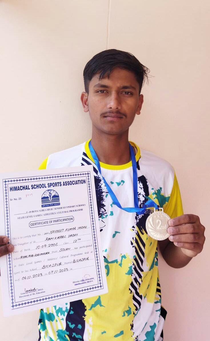 Navneet won silver in state level taekwondo competition