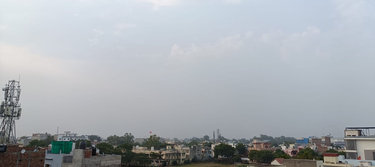 After the rain, pollution haze cleared in the atmosphere, AQI improved to 125