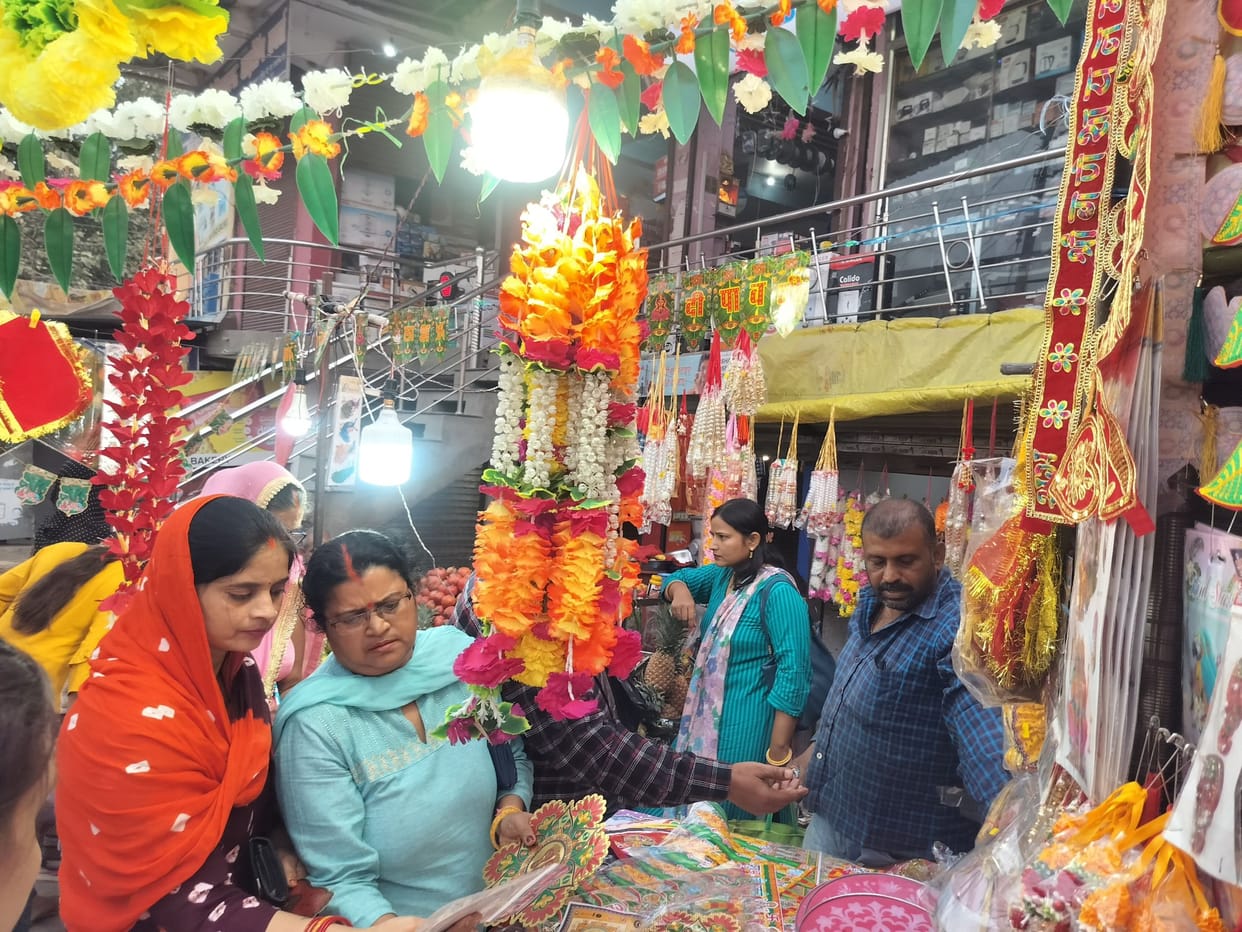 Money rained on Dhanteras, business worth Rs 70 crore