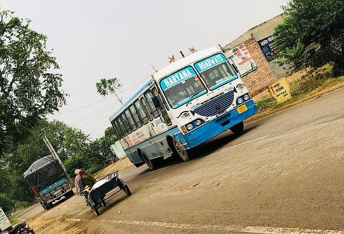 Bus started from Aleva to Uchana, students and villagers were demanding for a long time