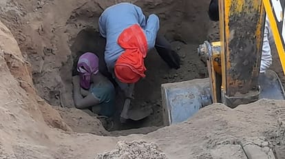 Five including two brothers buried after well collapse, one dead