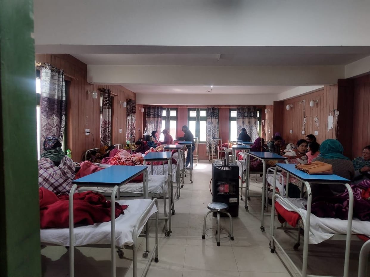 People are affected by viral infection in Pangi, one hundred patients are coming to the hospital every day.