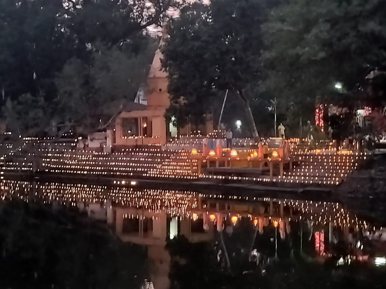 Gomti origin place illuminated with 51 hundred lamps