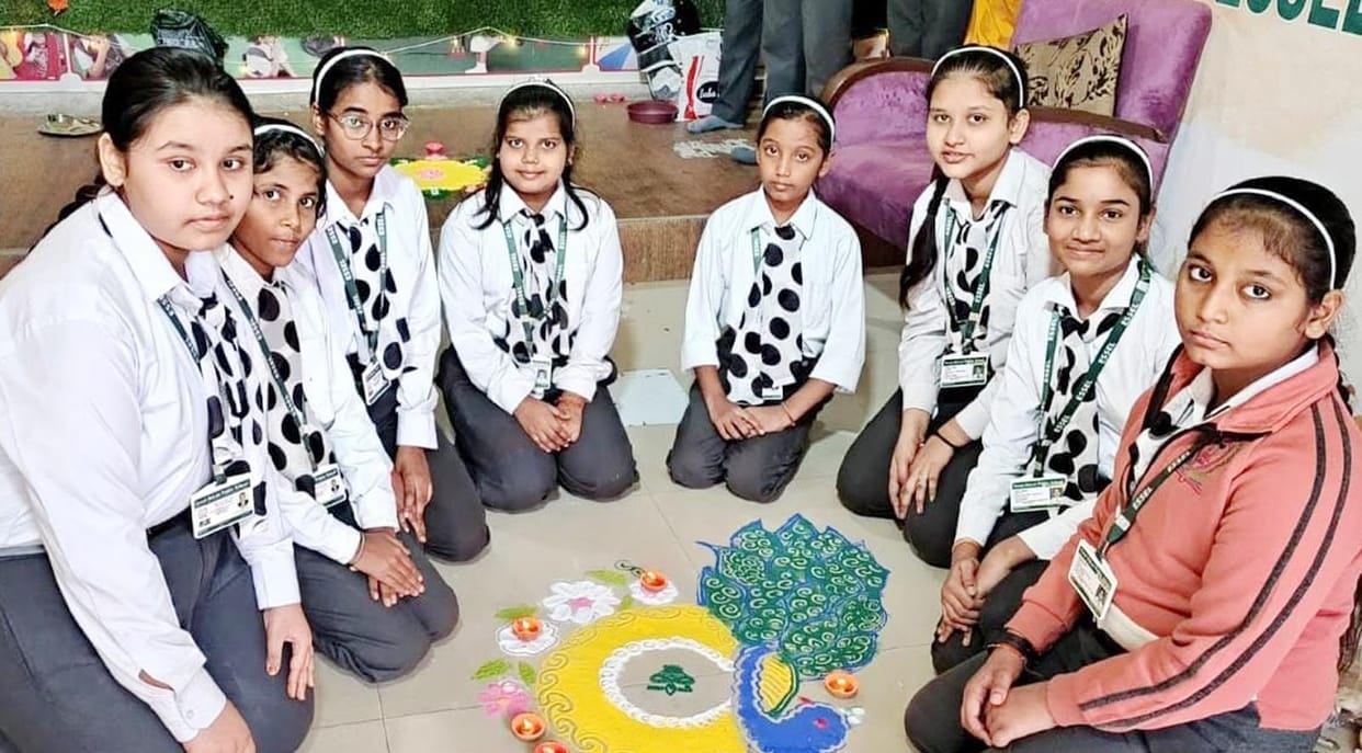 Surgical sparkler team topped in rangoli decoration