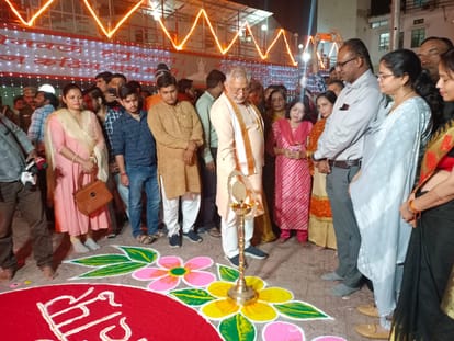 Hanumat Dham bathed in the light of 11,000 lamps