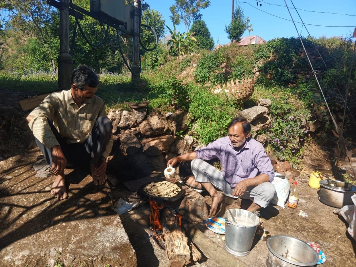 Ankli's Bhandara set up in Bandla on Diwali