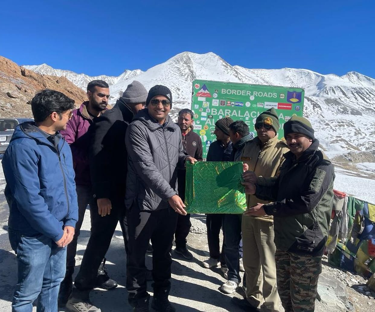 DC celebrated Diwali with BRO in Baralacha