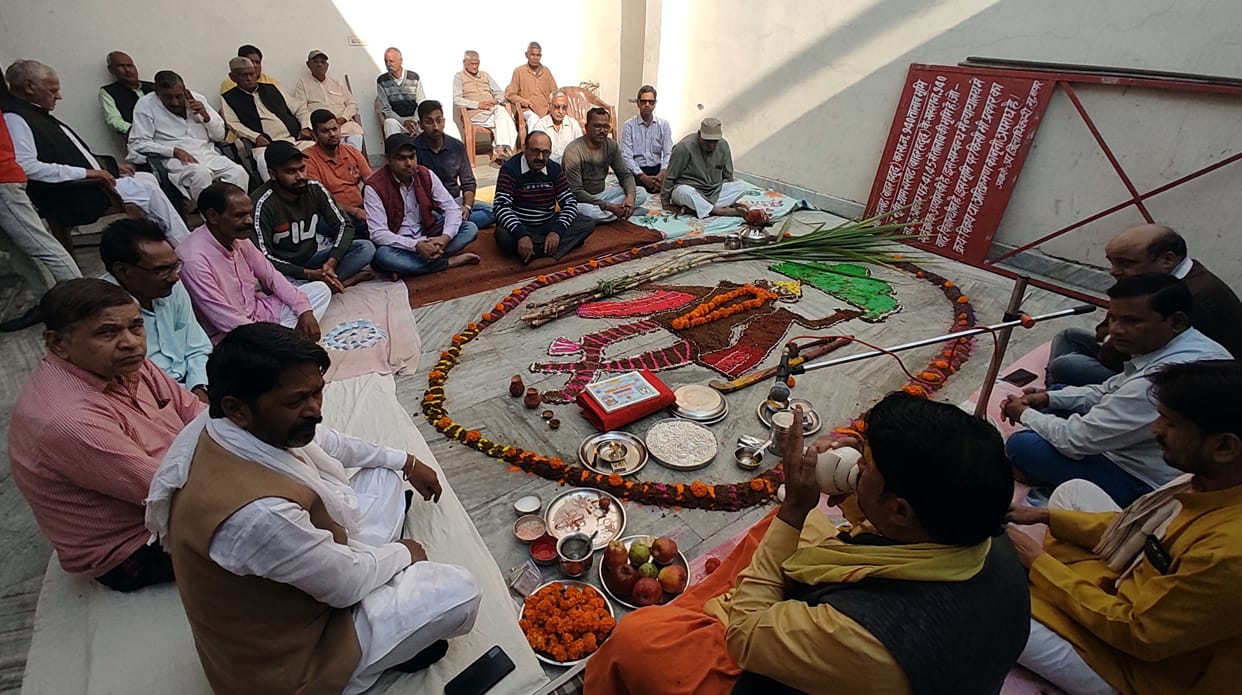 Good wishes were made by doing Govardhan Puja.
